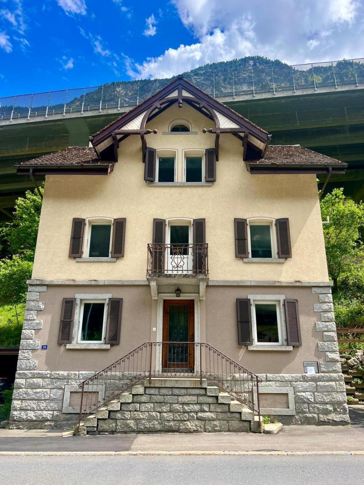 Hotel - Haus Biasca Gurtnellen Екстериор снимка